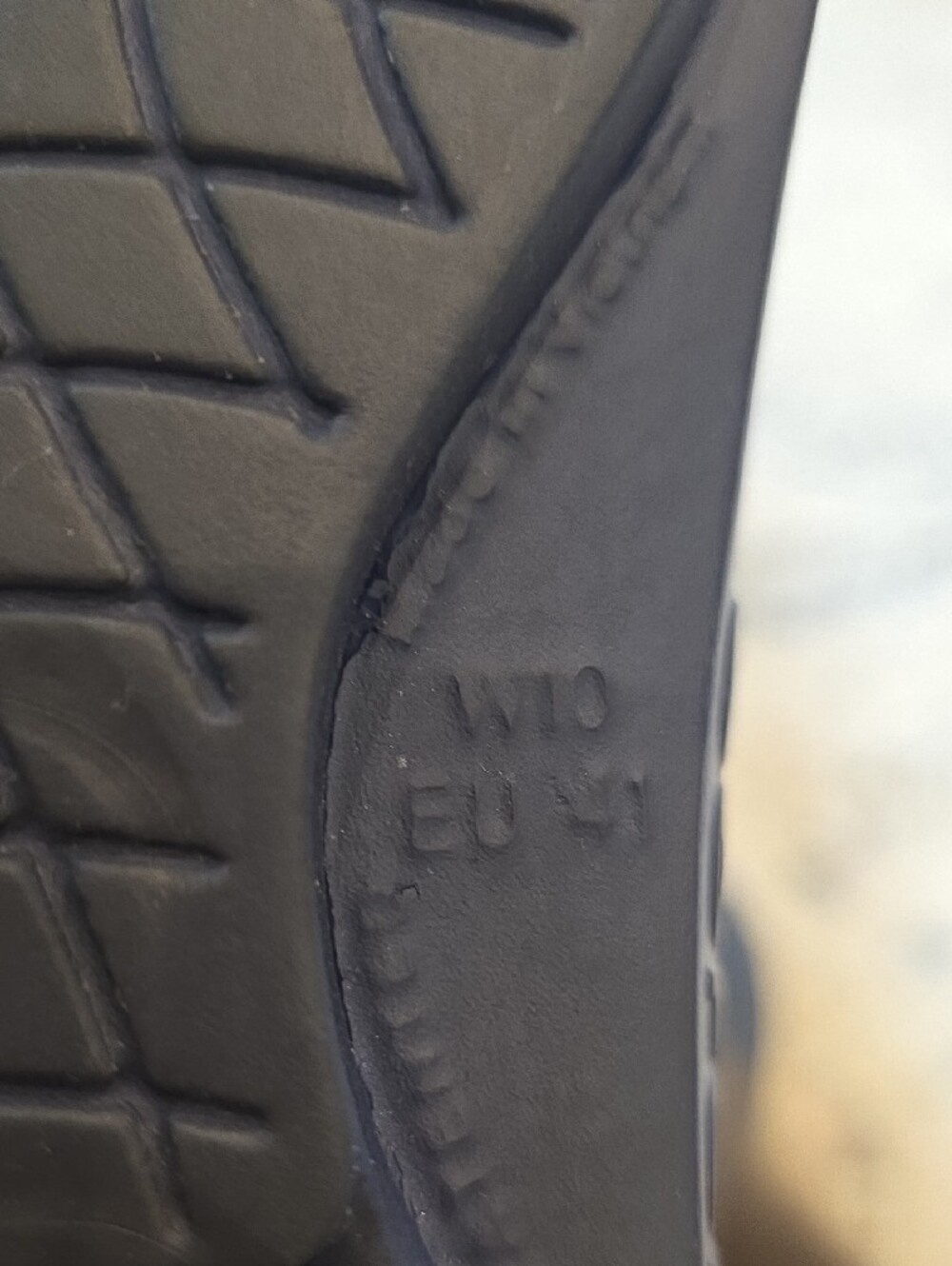 OOFOS Purple Comfort Flip Flops - Picture 3 of 10